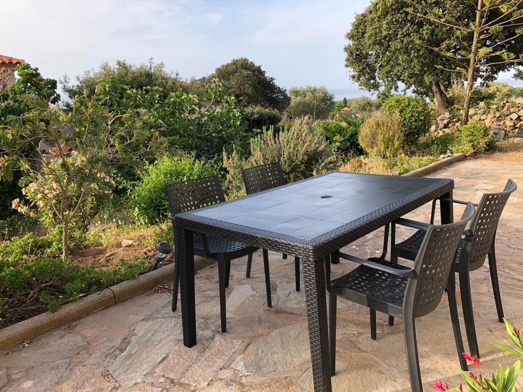 Appartement Rez De Villa LʼÎle-Rousse エクステリア 写真